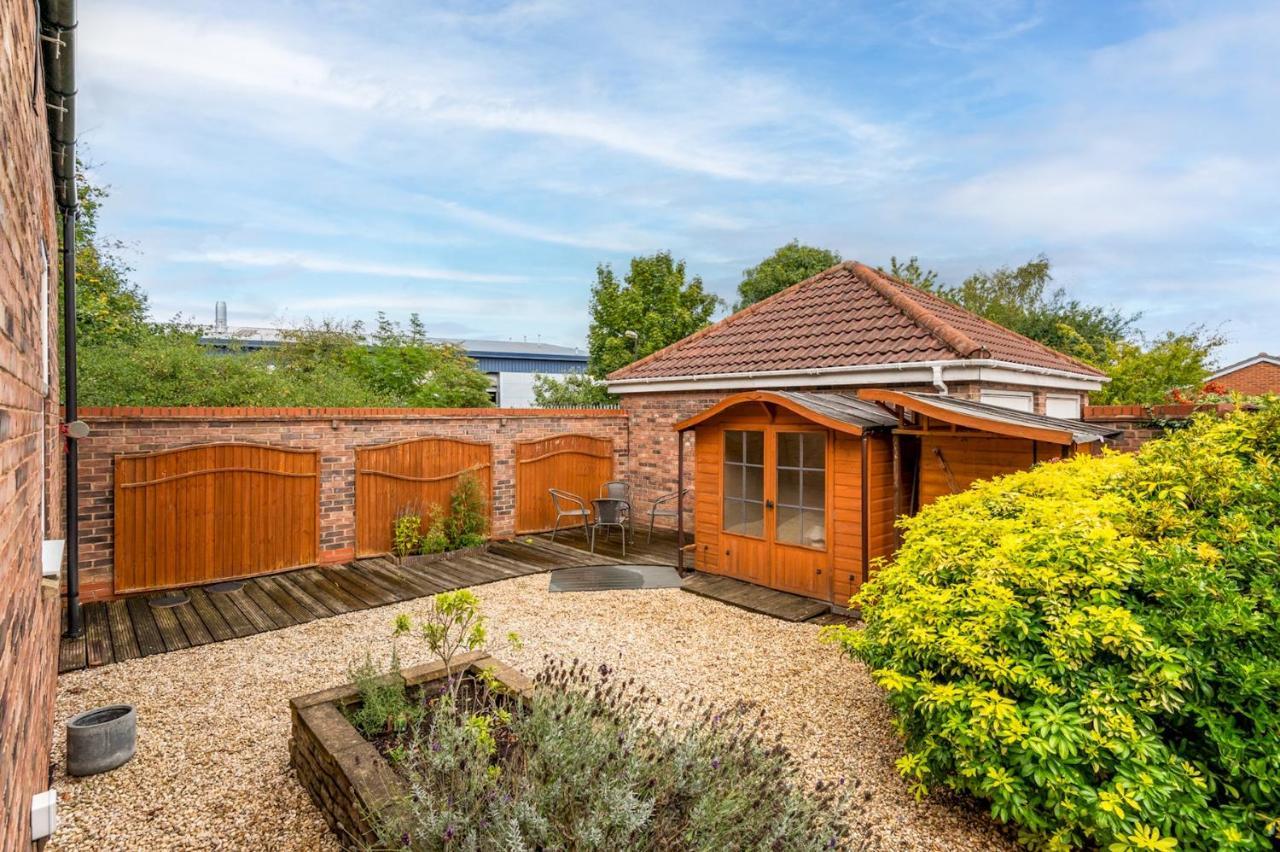 Pass The Keys Charming Cottage Near Clifton Moor York Exterior photo
