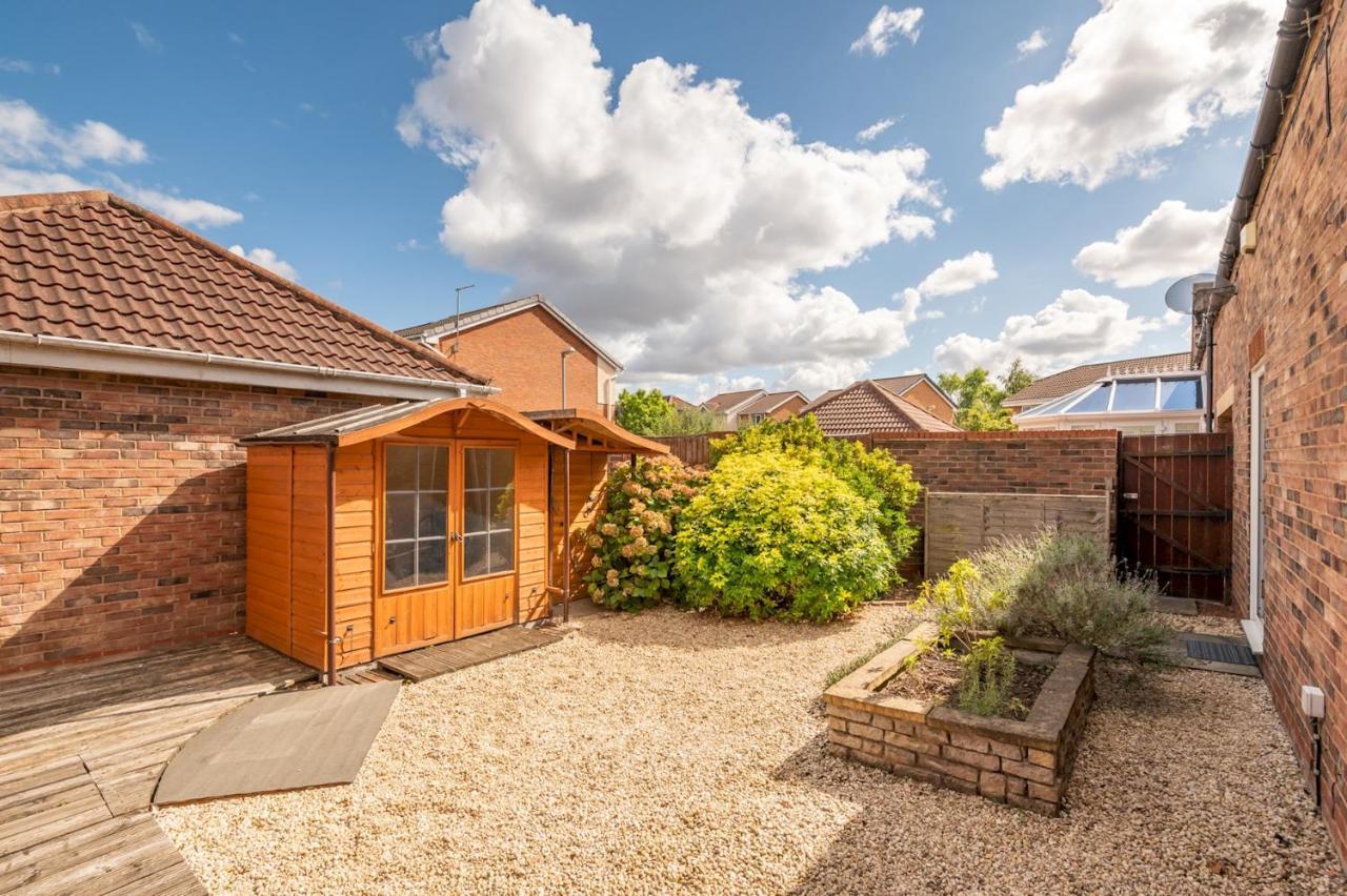 Pass The Keys Charming Cottage Near Clifton Moor York Exterior photo